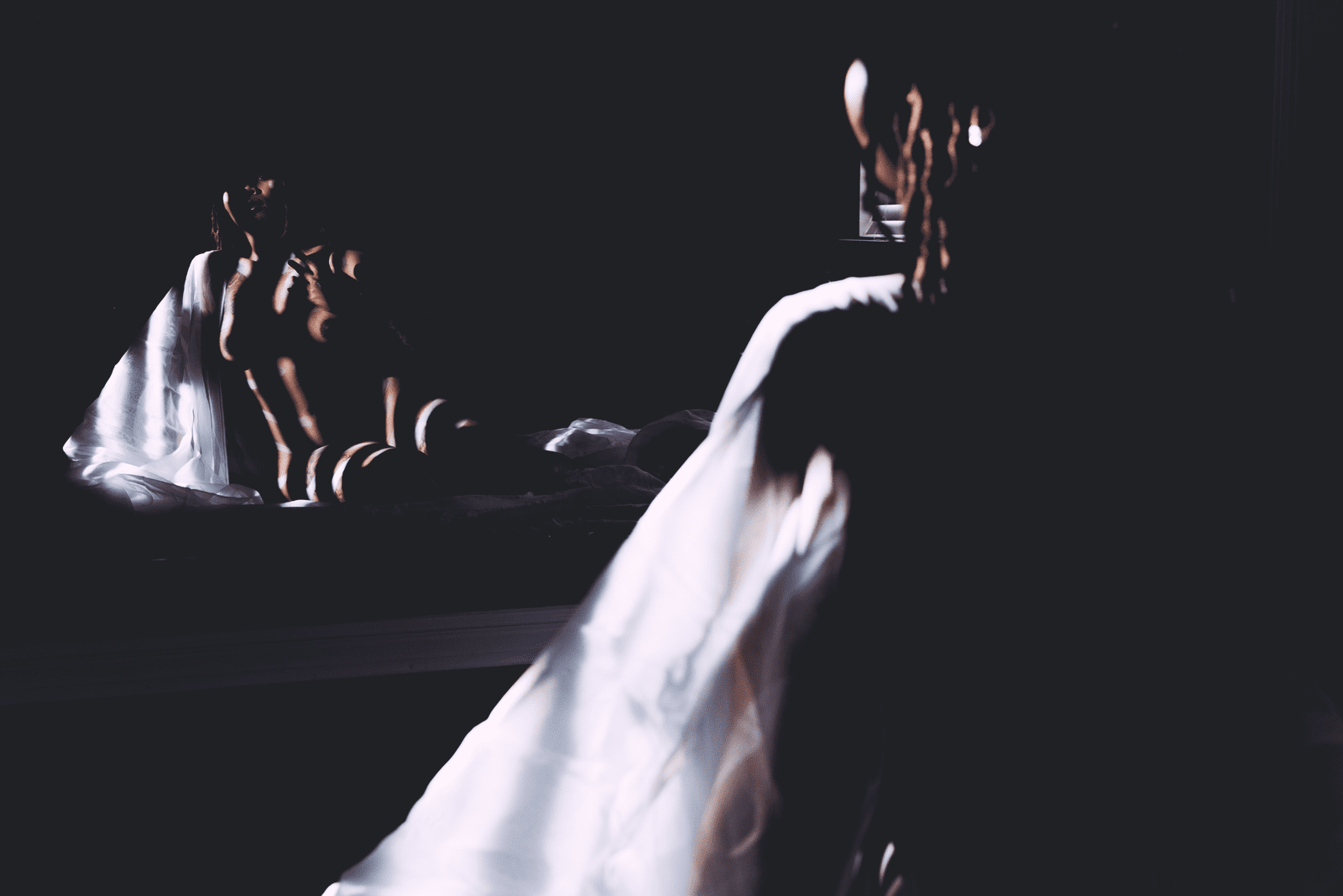 fine art nude photography light shadow form Austin Texas
